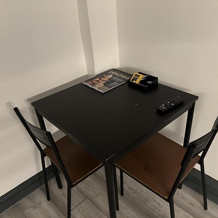 Hills View Apartments 맨체스터 외부 사진