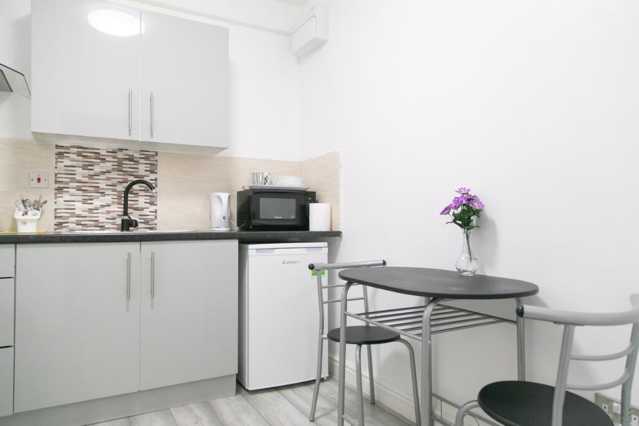 Hills View Apartments 맨체스터 외부 사진