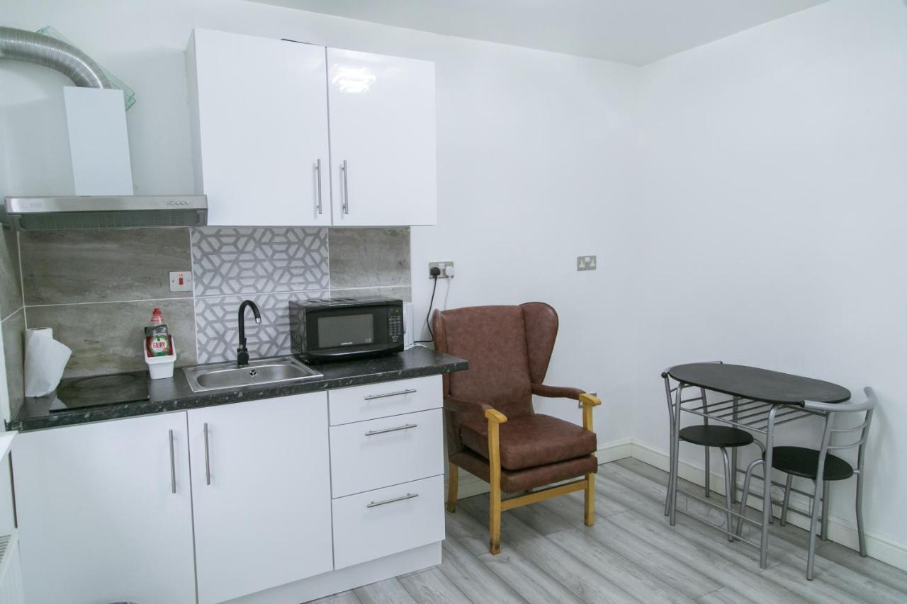 Hills View Apartments 맨체스터 외부 사진