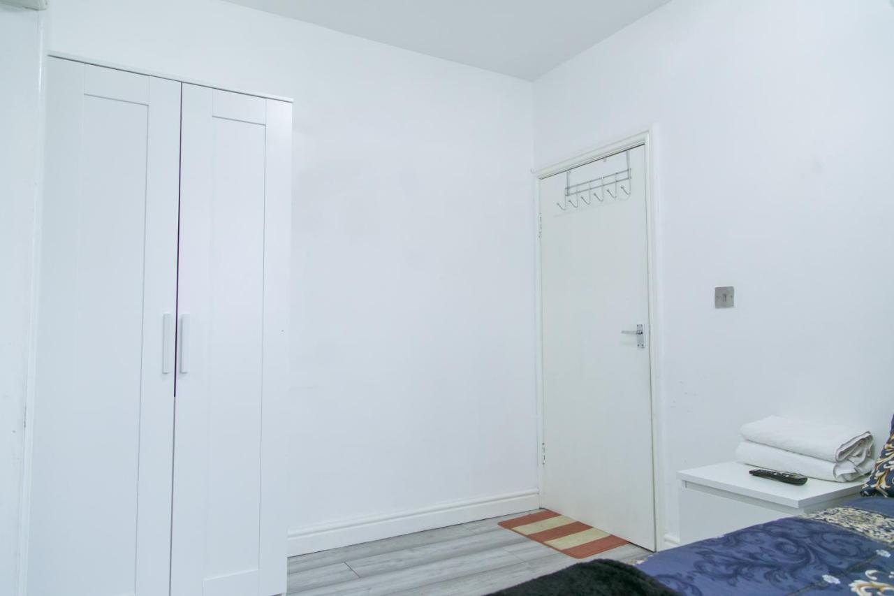 Hills View Apartments 맨체스터 외부 사진