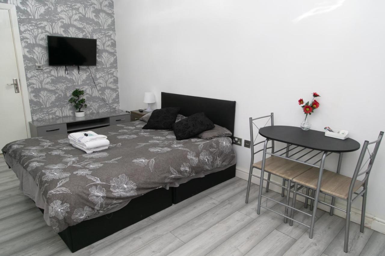 Hills View Apartments 맨체스터 외부 사진