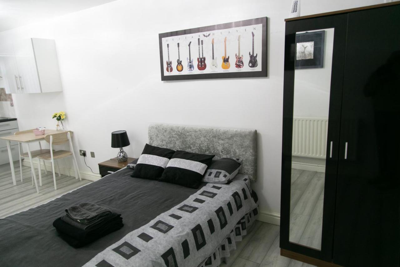 Hills View Apartments 맨체스터 외부 사진