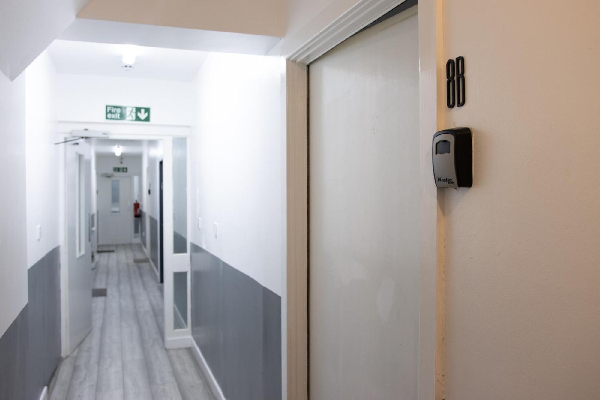 Hills View Apartments 맨체스터 외부 사진
