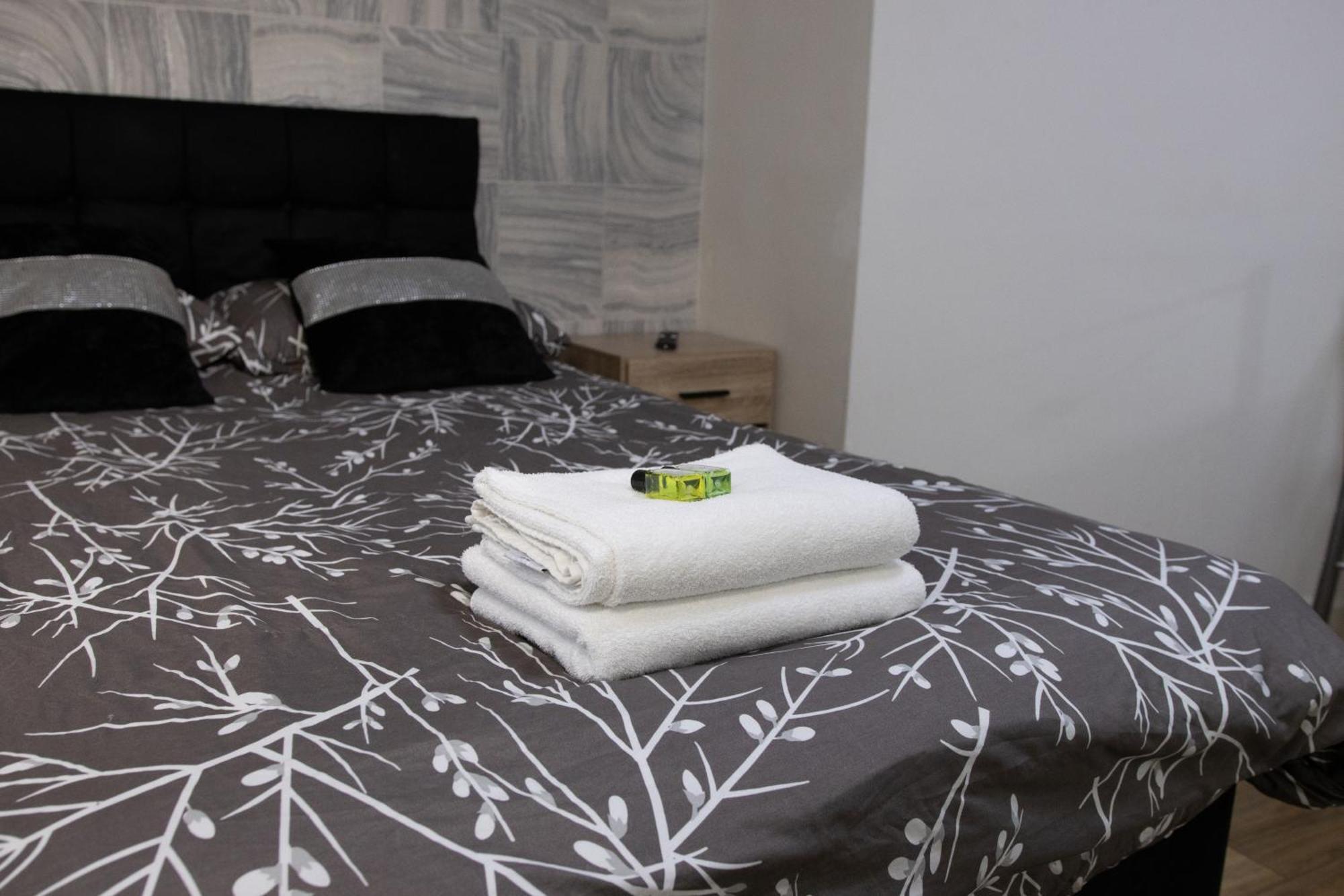 Hills View Apartments 맨체스터 외부 사진