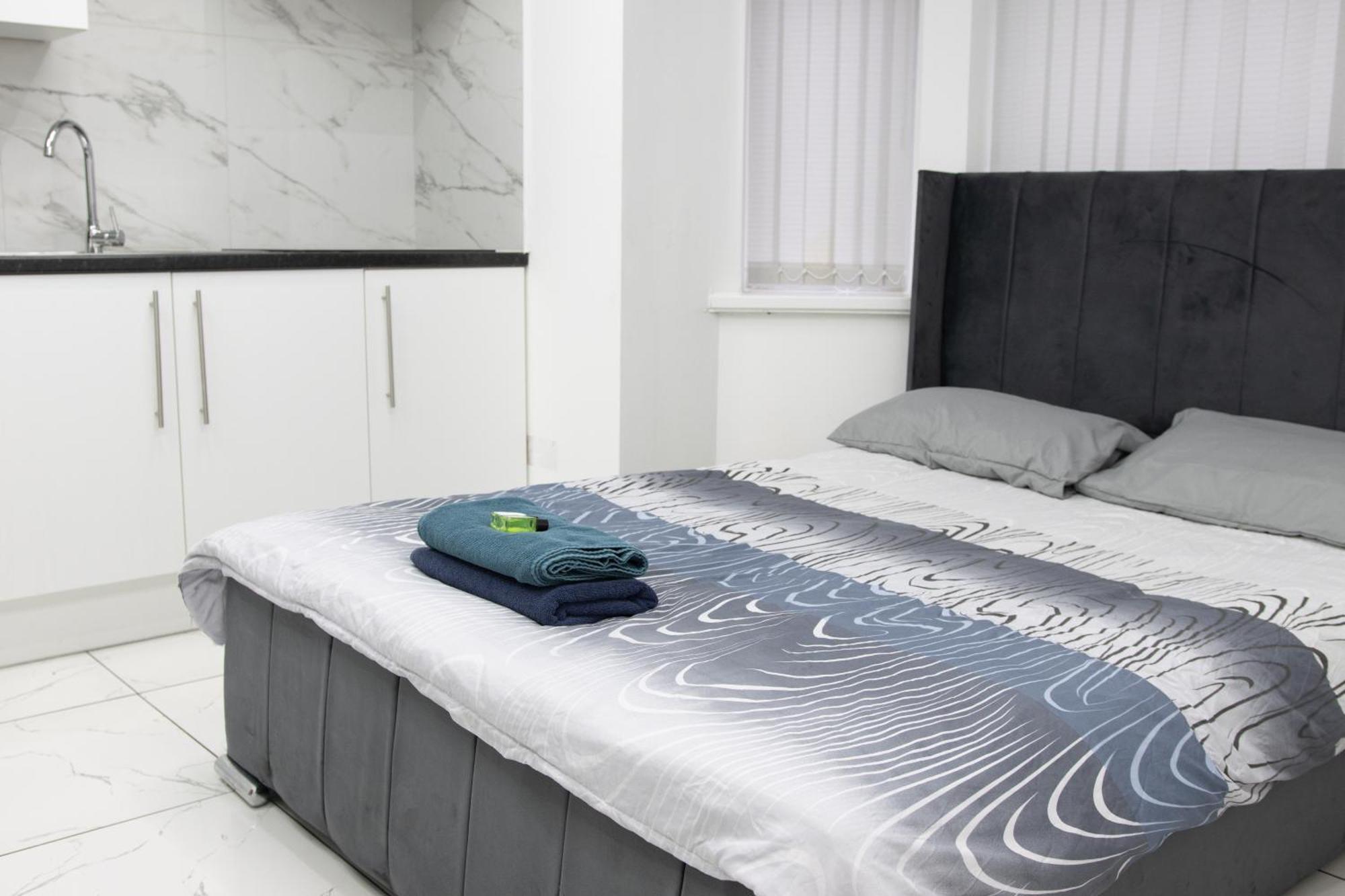 Hills View Apartments 맨체스터 외부 사진
